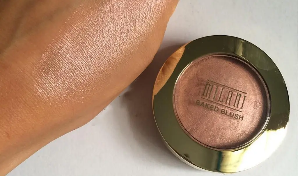 Best-Highlighter-for-Olive-Skin.jpg