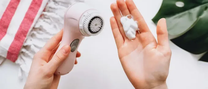Best-Drugstore-Cleanser-to-Use-with-Clarisonic.jpg
