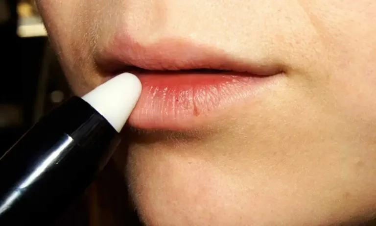 Best-Lip-Primer.jpg