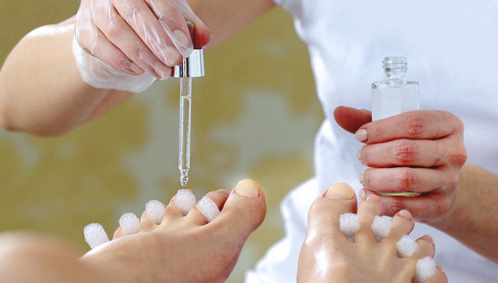 Best Essential Oils for Toenail Fungus