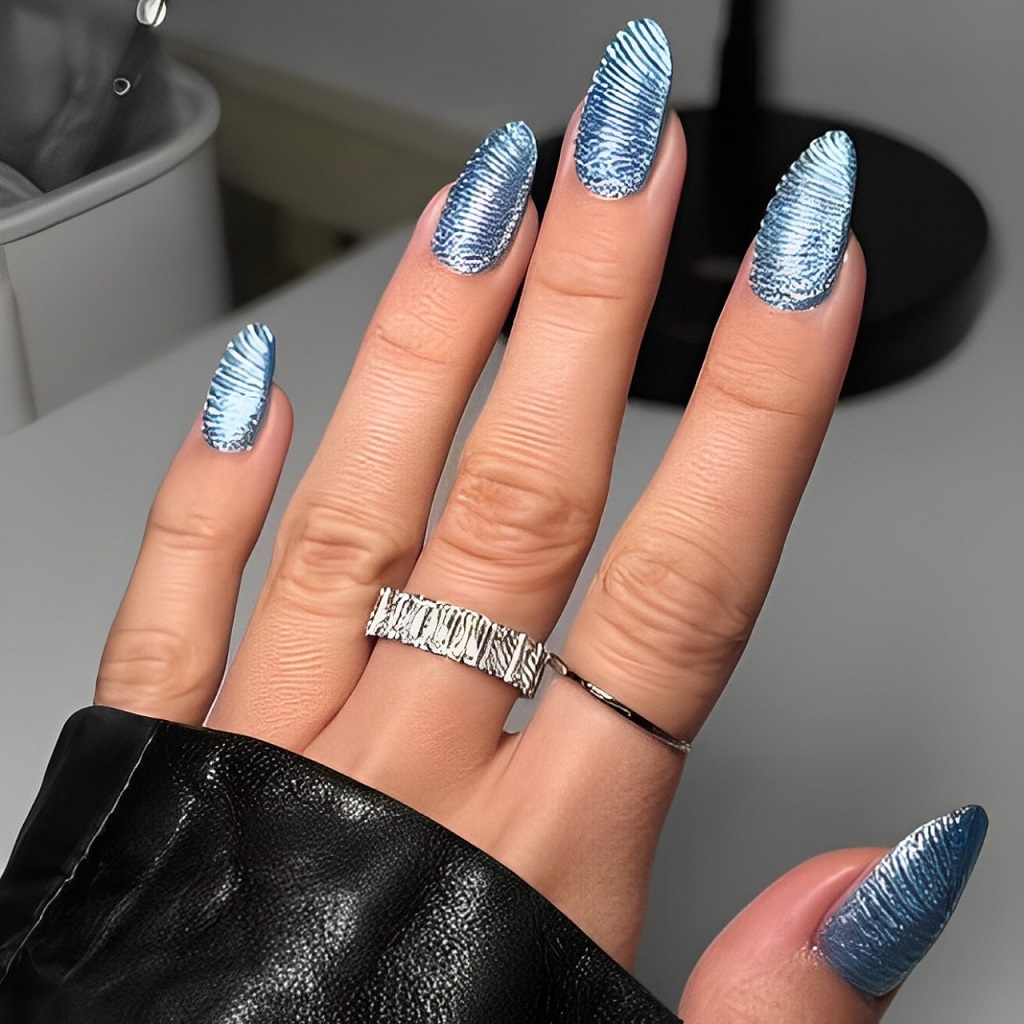 Blue Seashell Nails