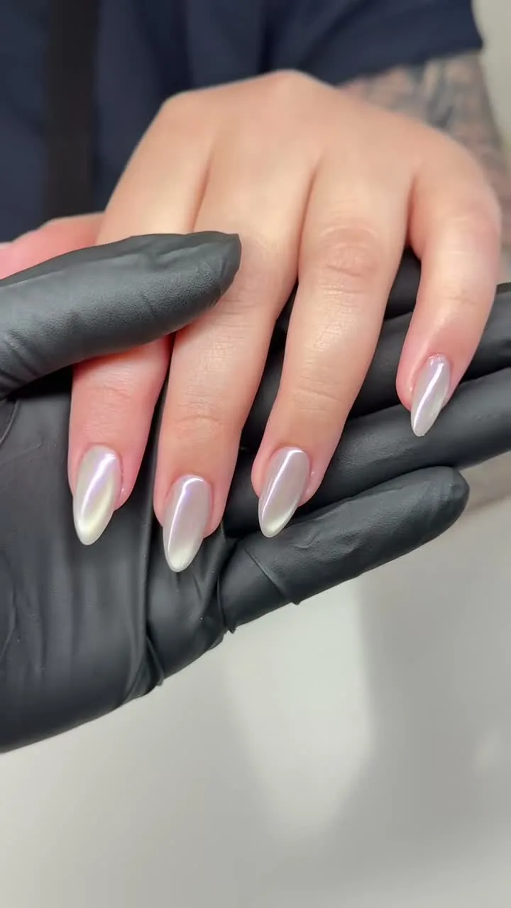 Moonstone cat-eye nail design