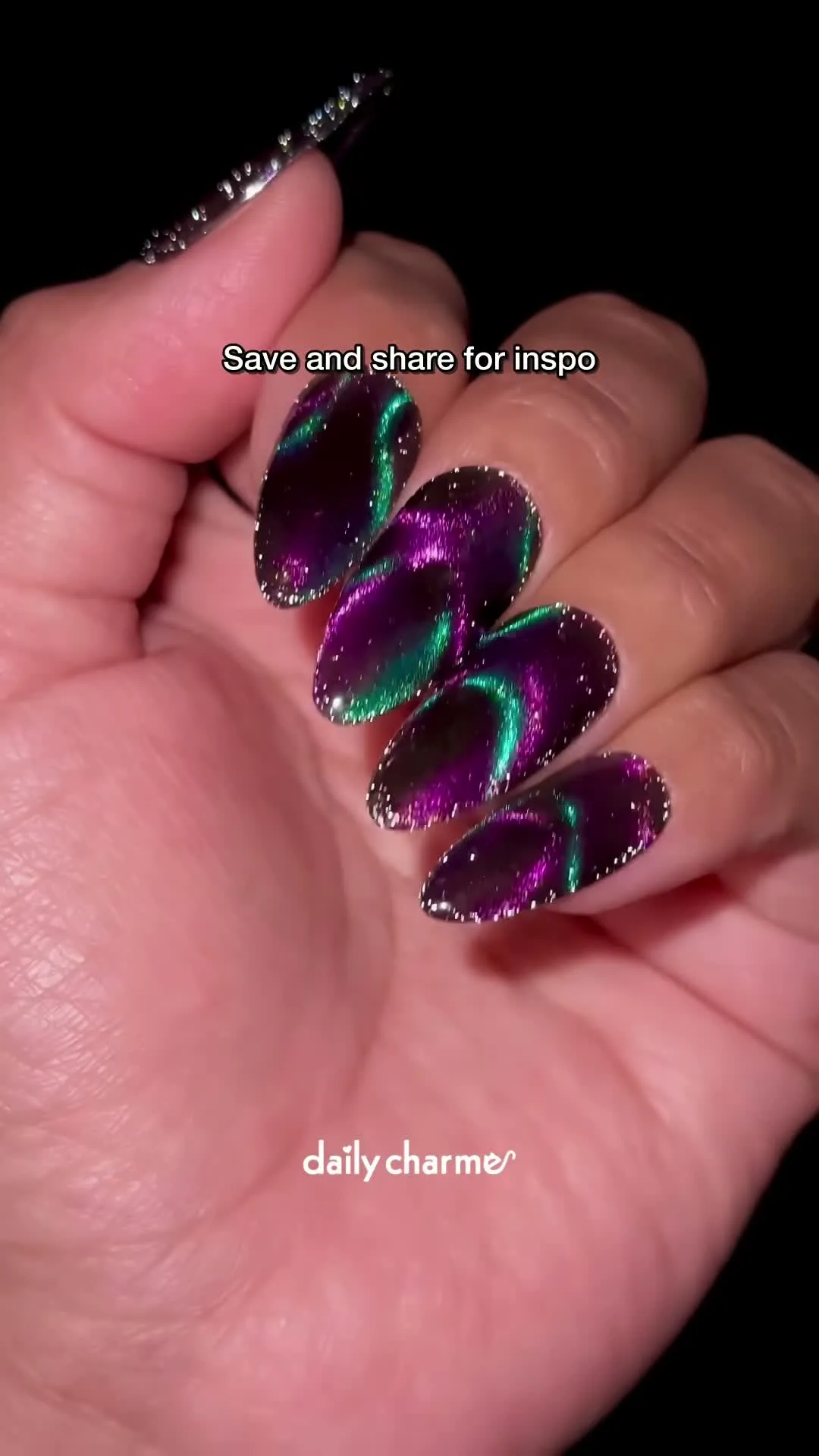 Emerald Amethyst Duochrome cat-eye nail design