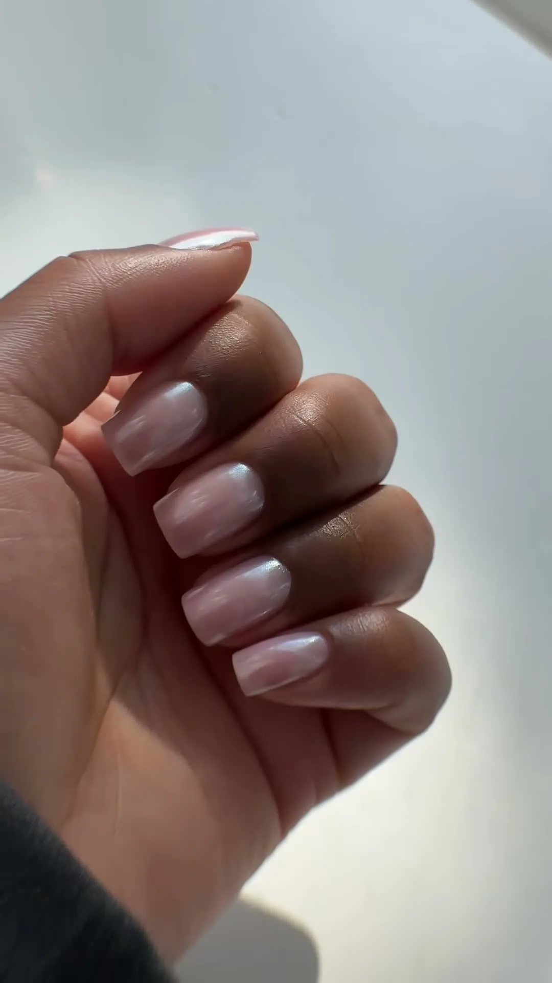 Glazed Pearl Chrome chrome nail design