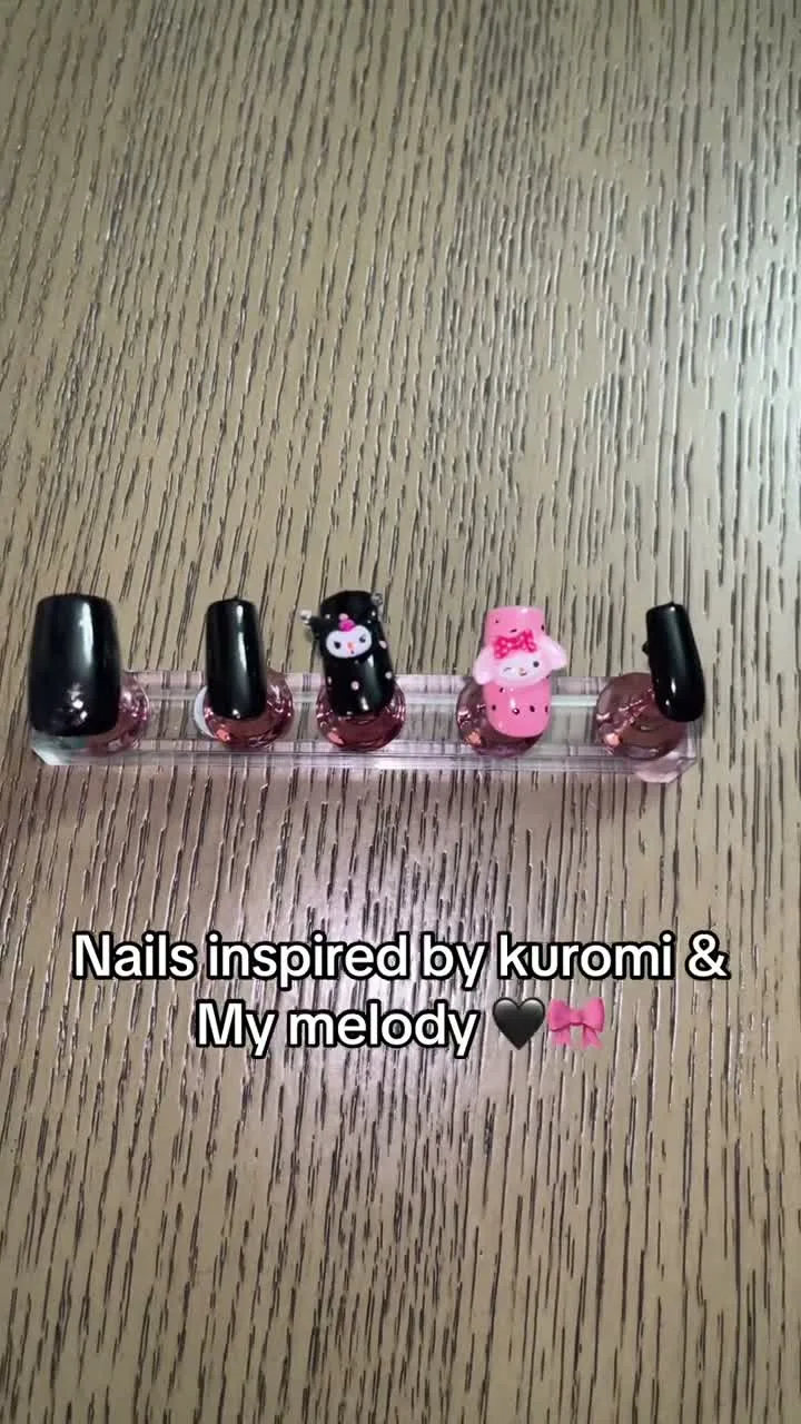 Midnight Kitty Sanrio nail design
