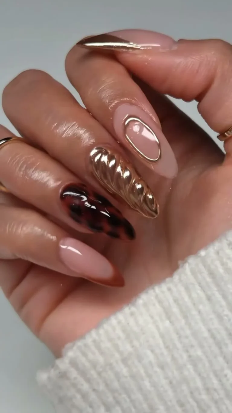 6 Summer Nail Looks Going Viral on TikTok Right Now